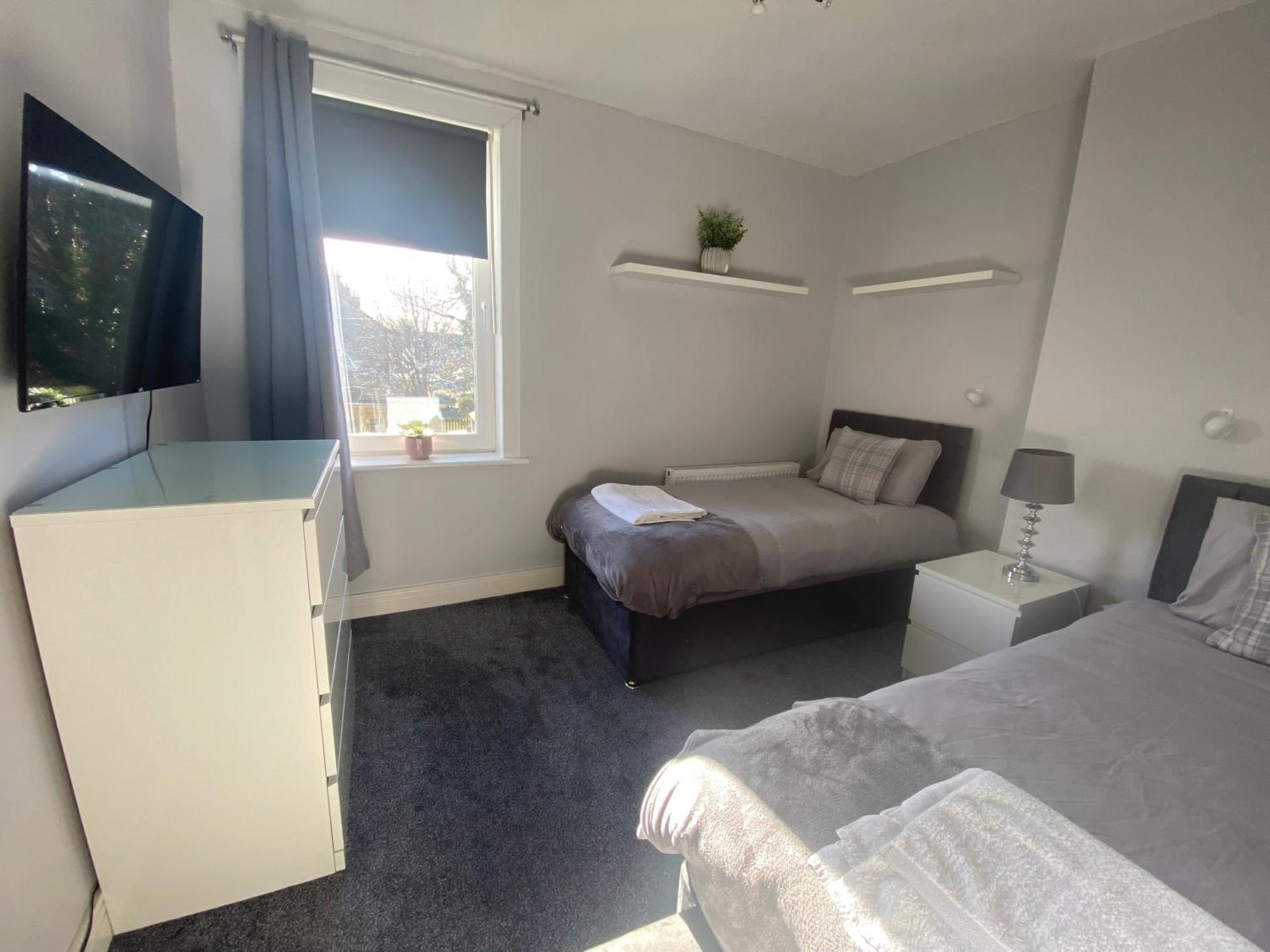 Glasgow Apartment Close To The Airport Ренфру Экстерьер фото